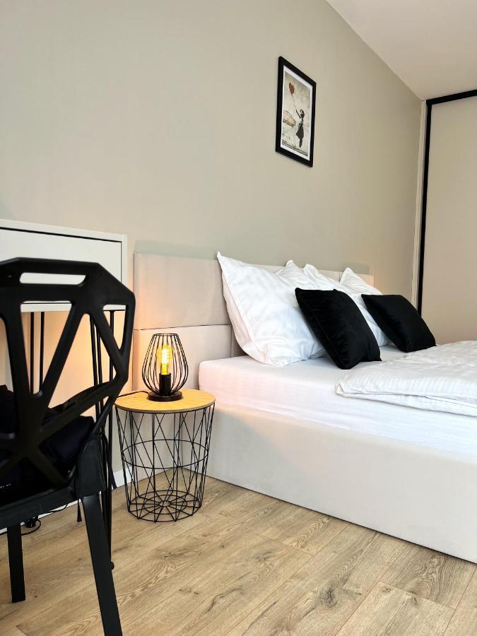 Cozy Stay Apartment Trencin Ngoại thất bức ảnh